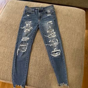 3 for $40🌼 AE ripped distressed jeans